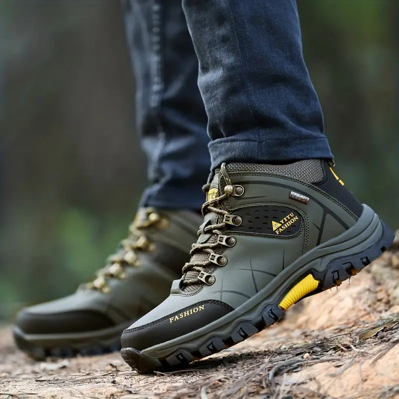 Men’s Outdoor Hiking Shoes Durable and Comfortable - Kevin